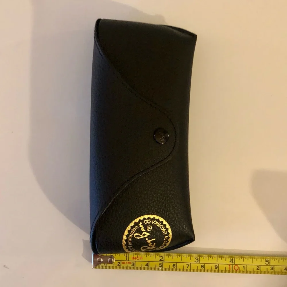 NWOT ⭐️ Ray-Ban Black Replacement Case with Gold Stamp Logo & Snap Close - Picture 10 of 13